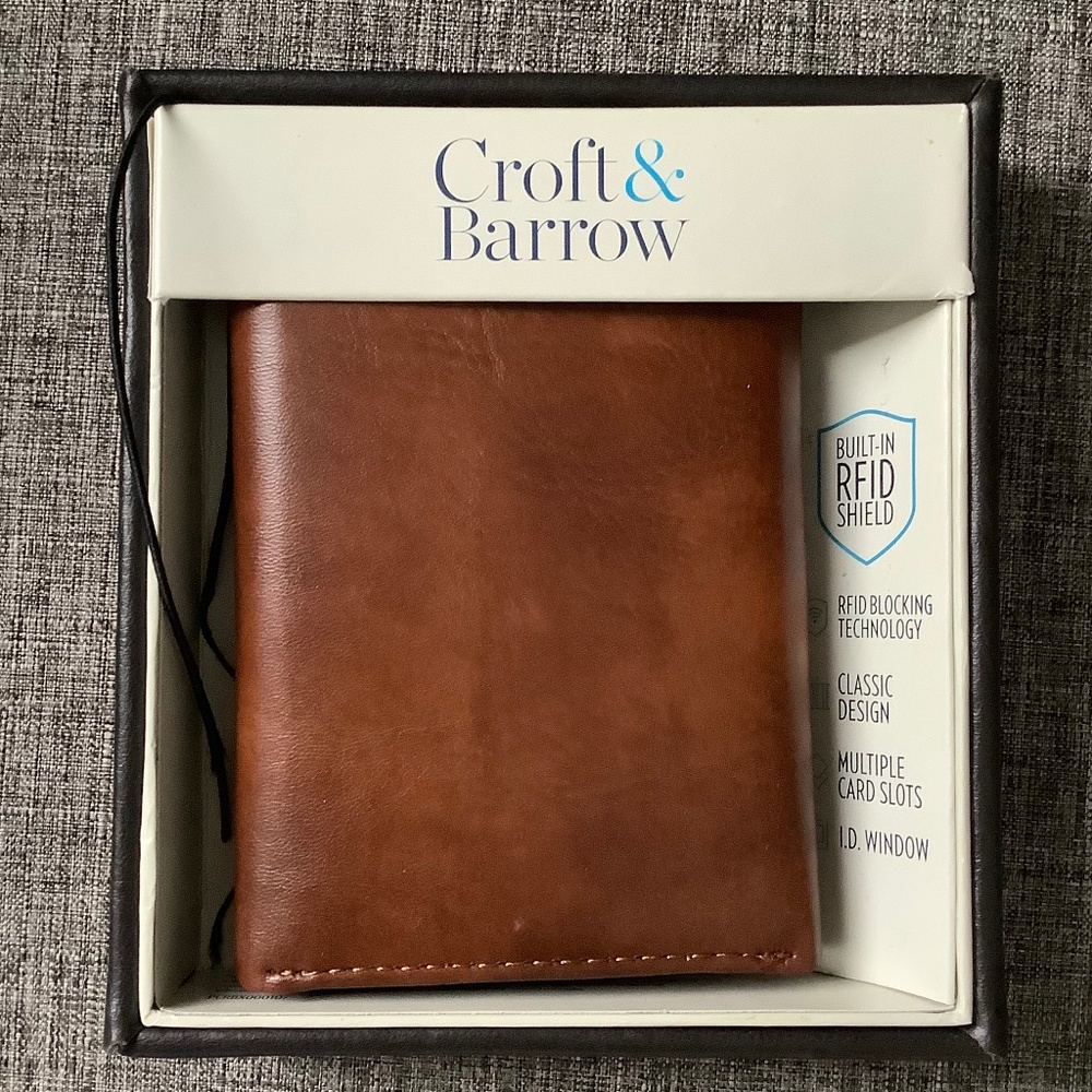New Croft & Barrow Trifold Tan Wallet